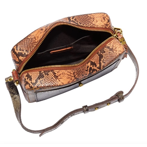 Madewell Transport Camera Bag with matching wallet - Picture 2 of 14